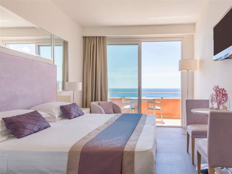 Crystal Sea Hotel Forza dʼAgro Extérieur photo
