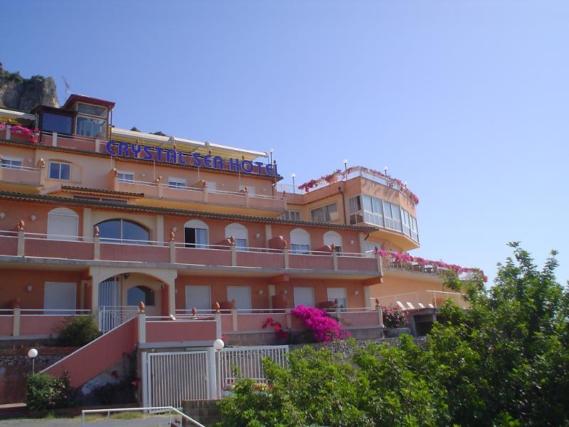 Crystal Sea Hotel Forza dʼAgro Extérieur photo