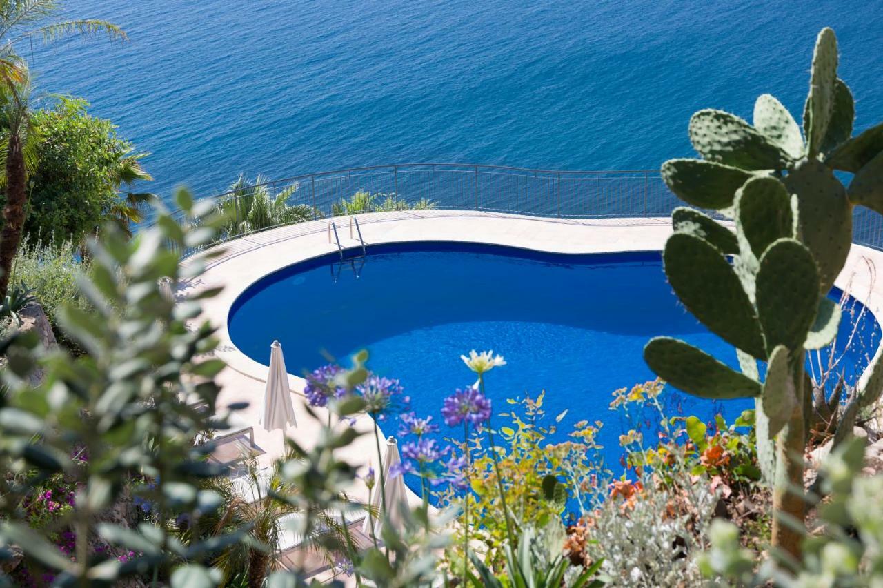 Crystal Sea Hotel Forza dʼAgro Extérieur photo