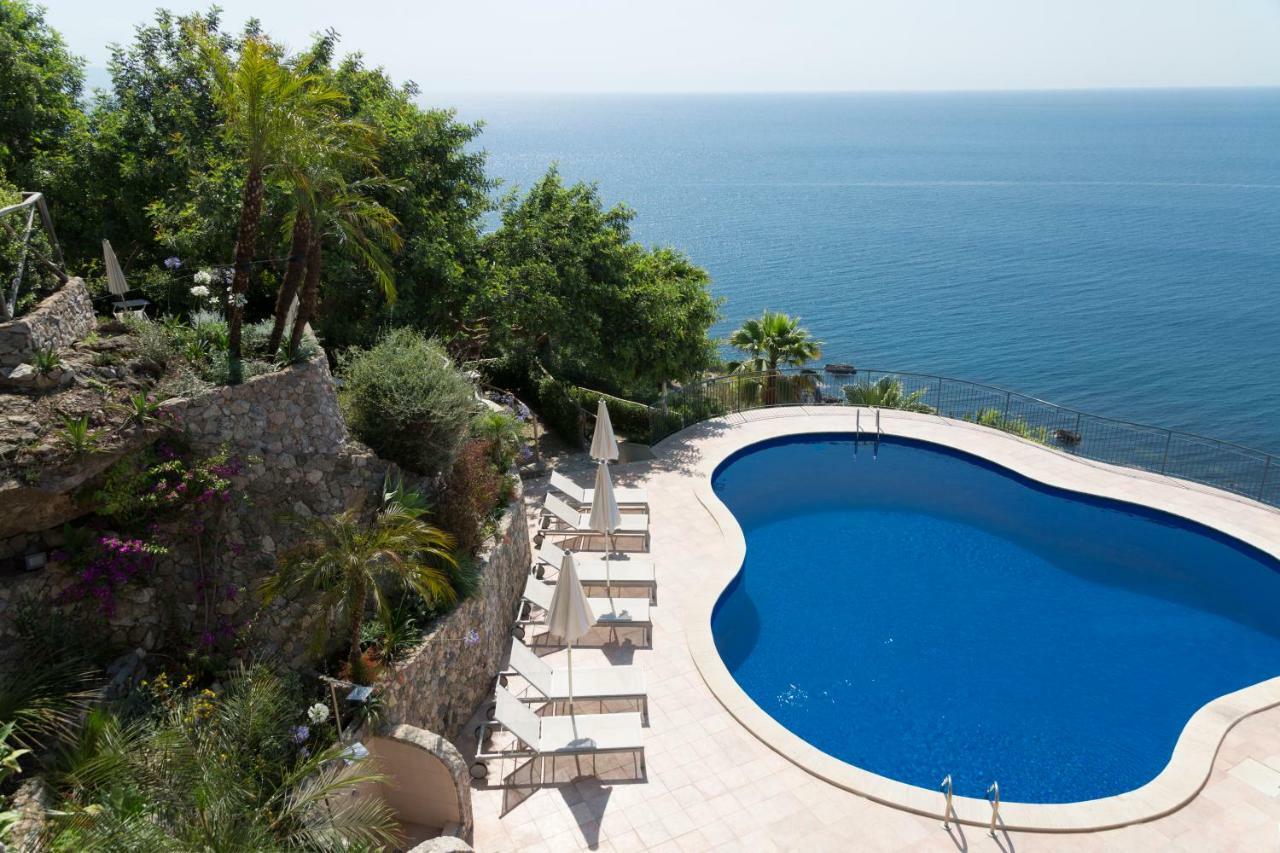 Crystal Sea Hotel Forza dʼAgro Extérieur photo